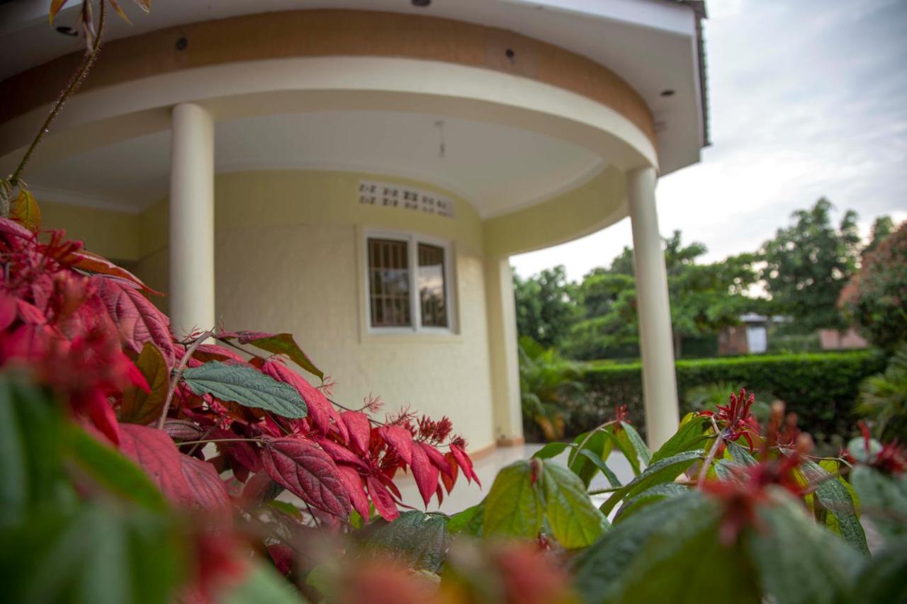 The Sparrow Hotels Soroti Kültér fotó