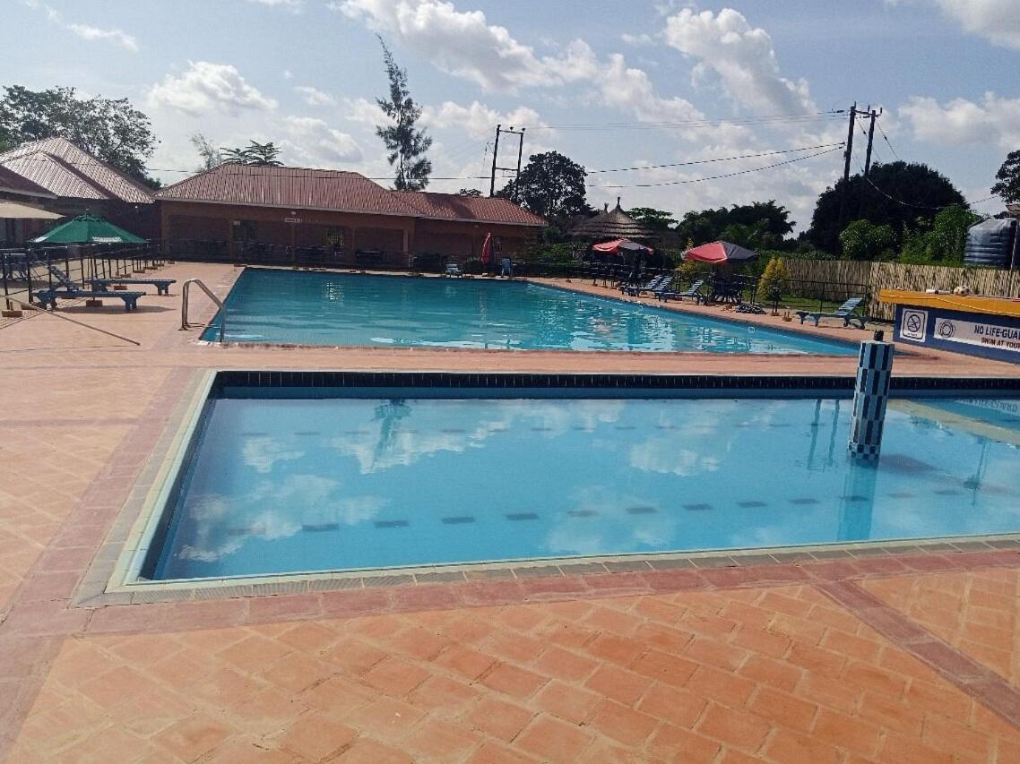 The Sparrow Hotels Soroti Kültér fotó