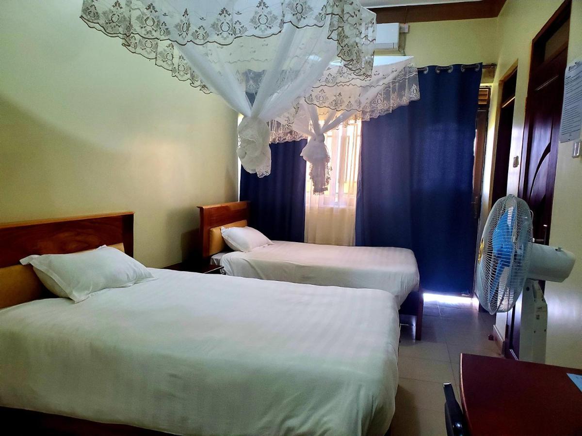 The Sparrow Hotels Soroti Kültér fotó