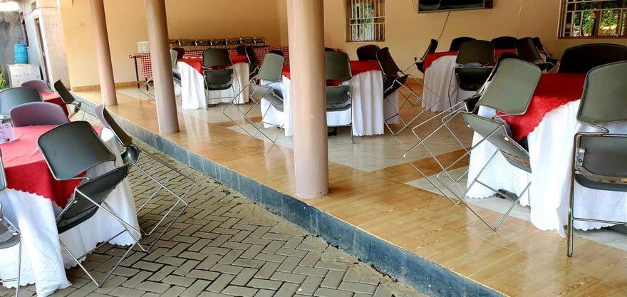 The Sparrow Hotels Soroti Kültér fotó